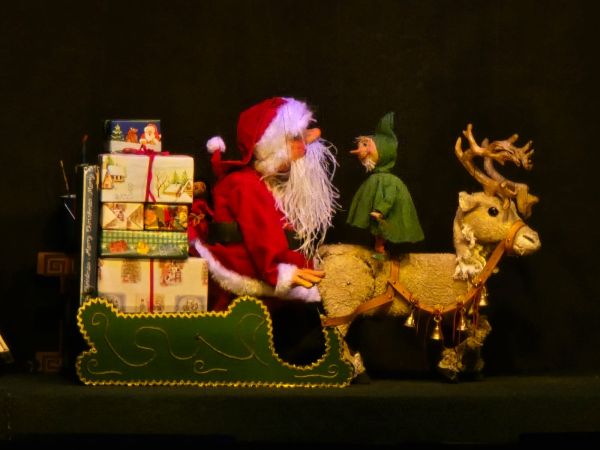 Marionettenbuehne UR 01